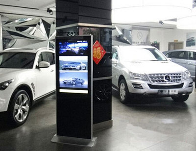 4S店液晶廣告機(jī) 革新汽車銷售體驗的智能助手